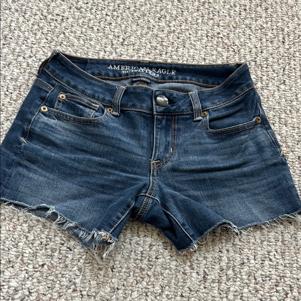 American Eagle Outfitters Blue Jean Shorts Distressed Style